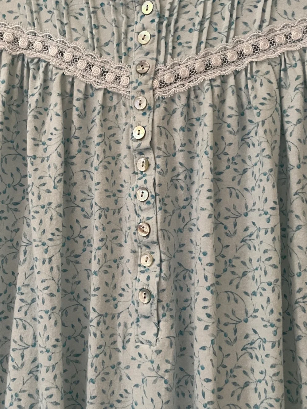 Eileen West Blue Floral Cotton Jersey Lace Trim Nightgown Sleep Shirt NWOT Small - Picture 4 of 8